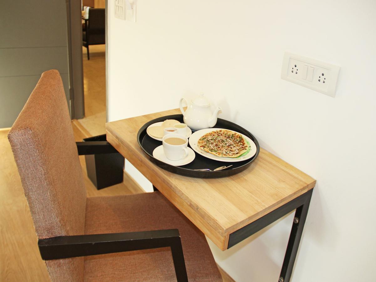 Bed and Breakfast Oyo 7355 Covinille Maduraj Zewnętrze zdjęcie