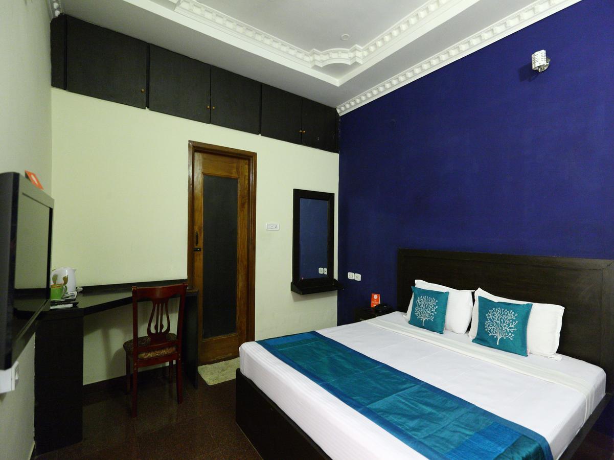 Bed and Breakfast Oyo 7355 Covinille Maduraj Zewnętrze zdjęcie